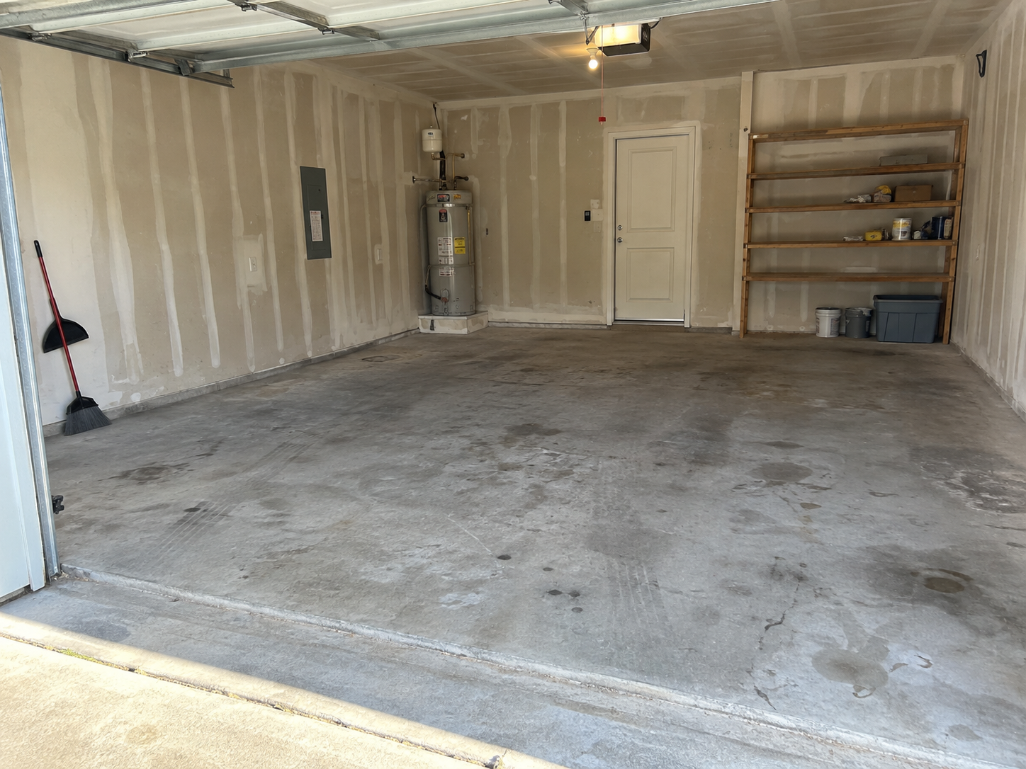 Garage cleared by Extreme Hoarding Cleaners